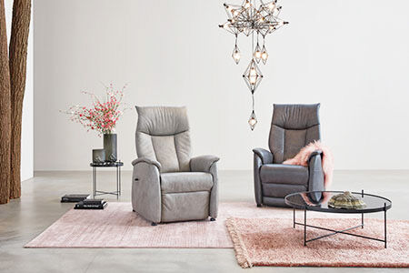 Fauteuil de repos configurable individuellement. Le confort selon vos besoin