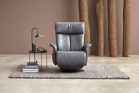 Adapté à toutes les tailles : Le fauteuil confort de luxe EASYSWING